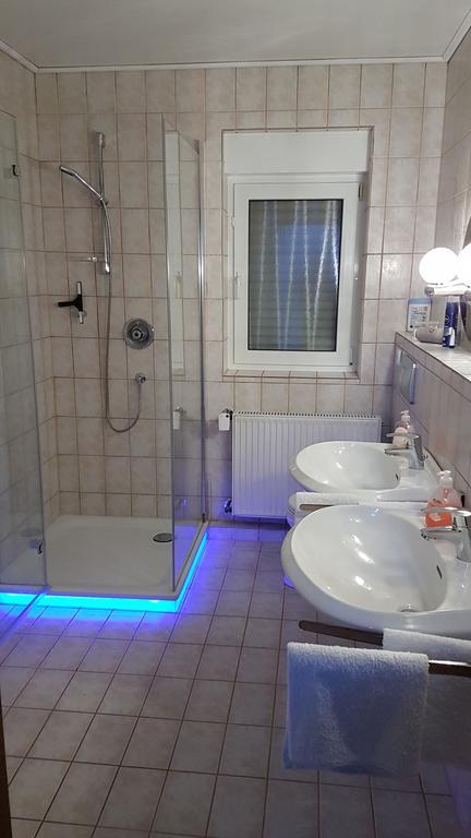 Gaestezimmer Junglas Bornheim  Eksteriør bilde